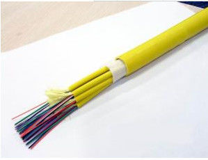 Ekranowany kabel światłowodowy FRP Kabel upuszczający FTTH Łatwy do utknięcia kabel inddor