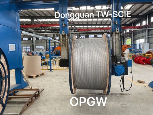 Kabel światłowodowy opancerzony przędzą szklaną GYFTY-FS RFP Członek centralny